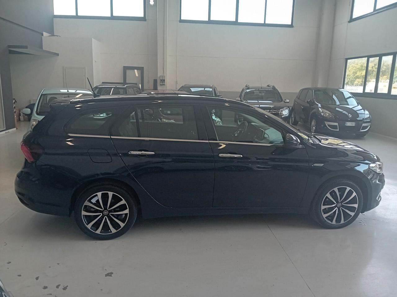 Fiat Tipo 1.6 Mjt S&S SW Lounge