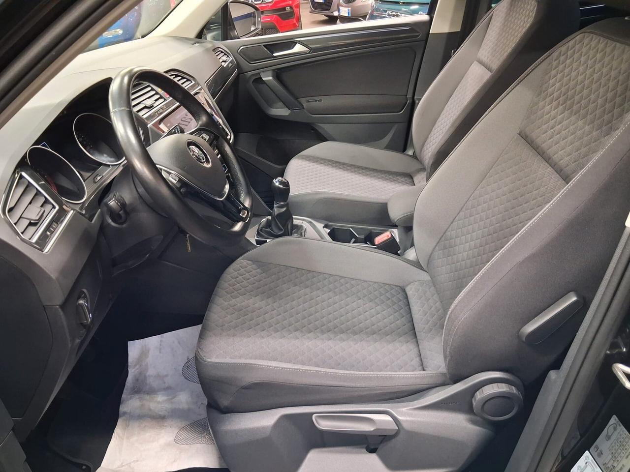 Volkswagen Tiguan 2.0 TDI SCR Sport BlueMotion Technology