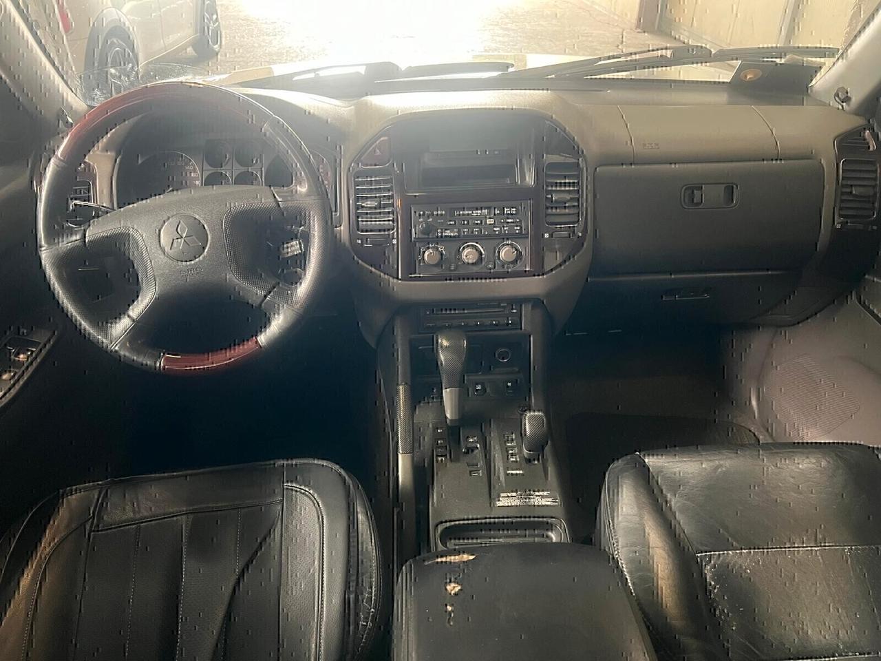 Mitsubishi Pajero 3,2 tdi DI-D GLX-2003
