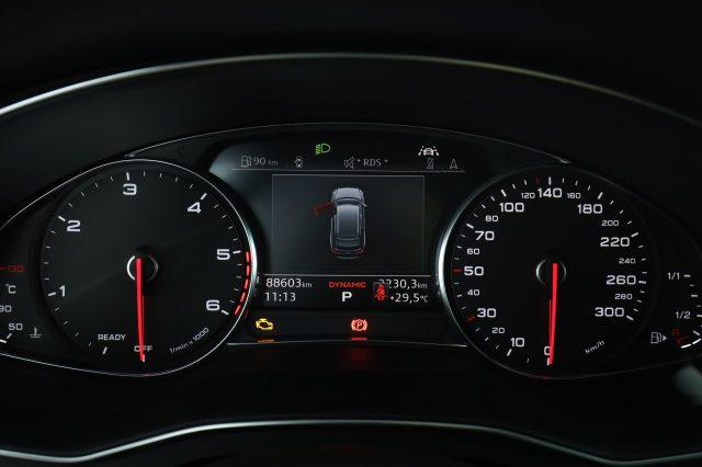AUDI A6 A6 Avant 50 3.0 TDI quattro tiptronic/ Business