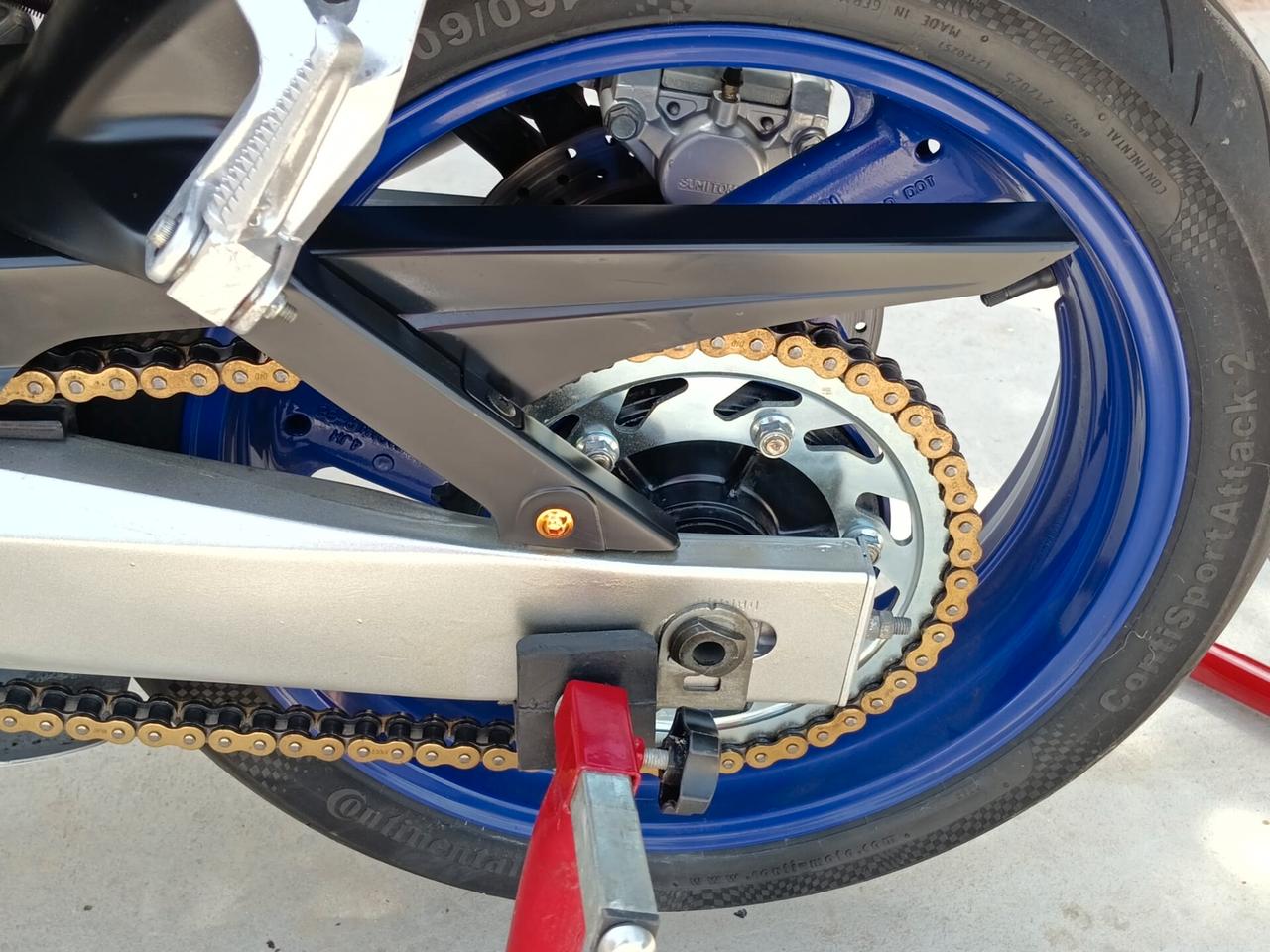 Yamaha FZR 600 R