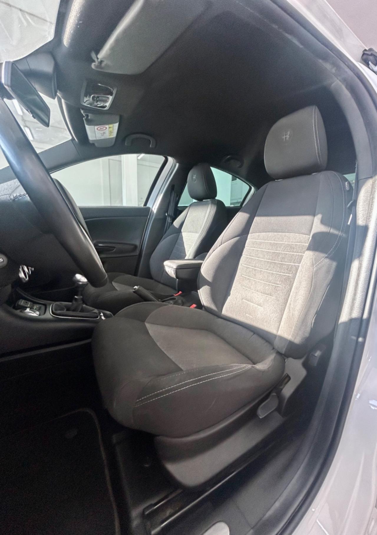 Alfa Romeo Giulietta 1.6 120 Super FINANZIABILE
