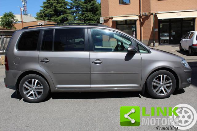 VOLKSWAGEN Touran 1.9 TDI 105CV DPF Highline 7 Posti per Neopatent..