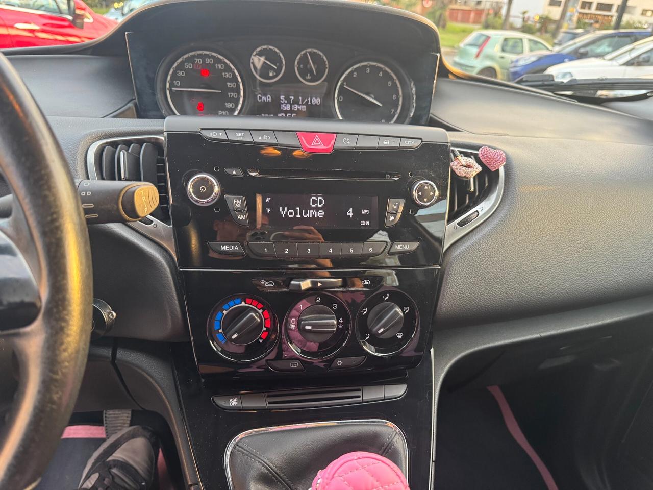 Lancia Ypsilon 1.2 GPL ECOCHIC 2013