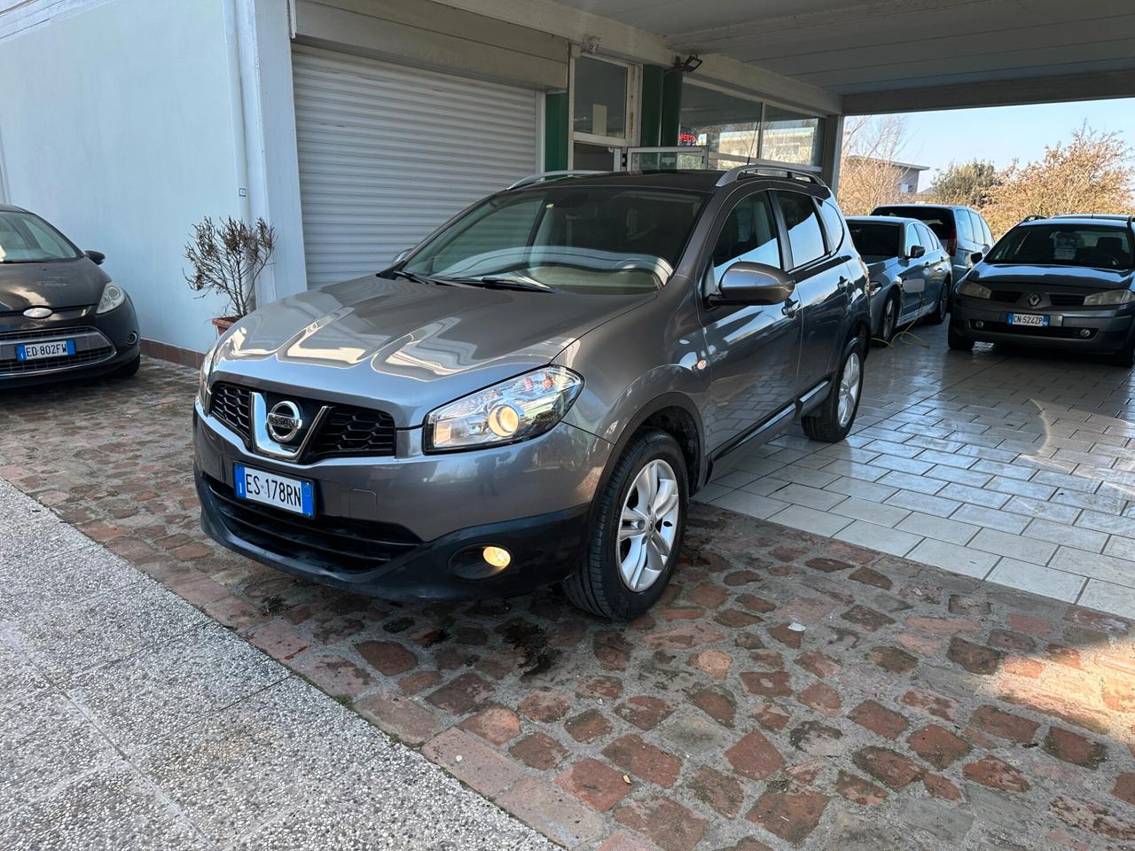 Nissan Qashqai 2 1.5 DCi 7 POSTI