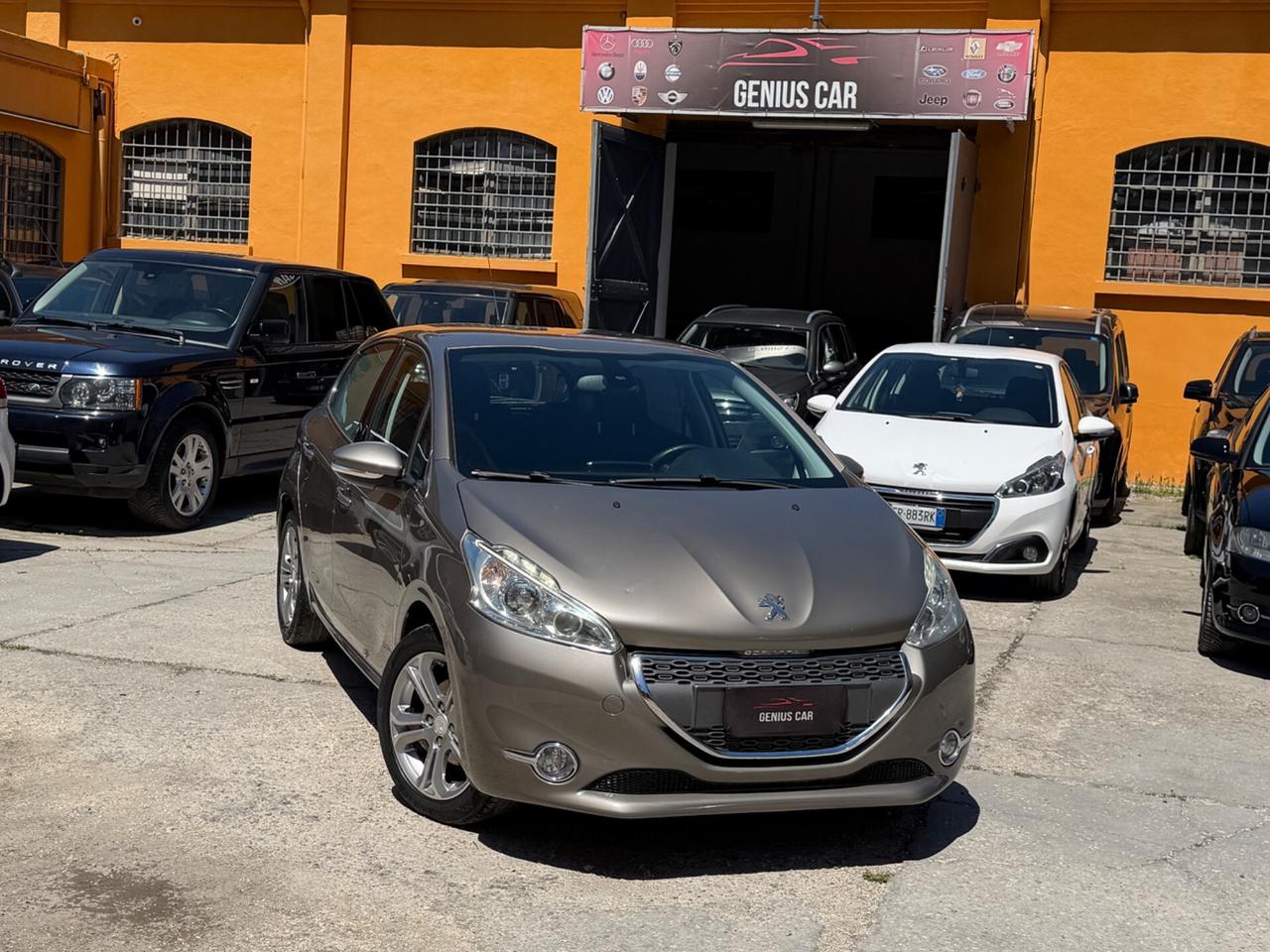 Peugeot 208 1.2 VTi 68 CV 5 porte Allure