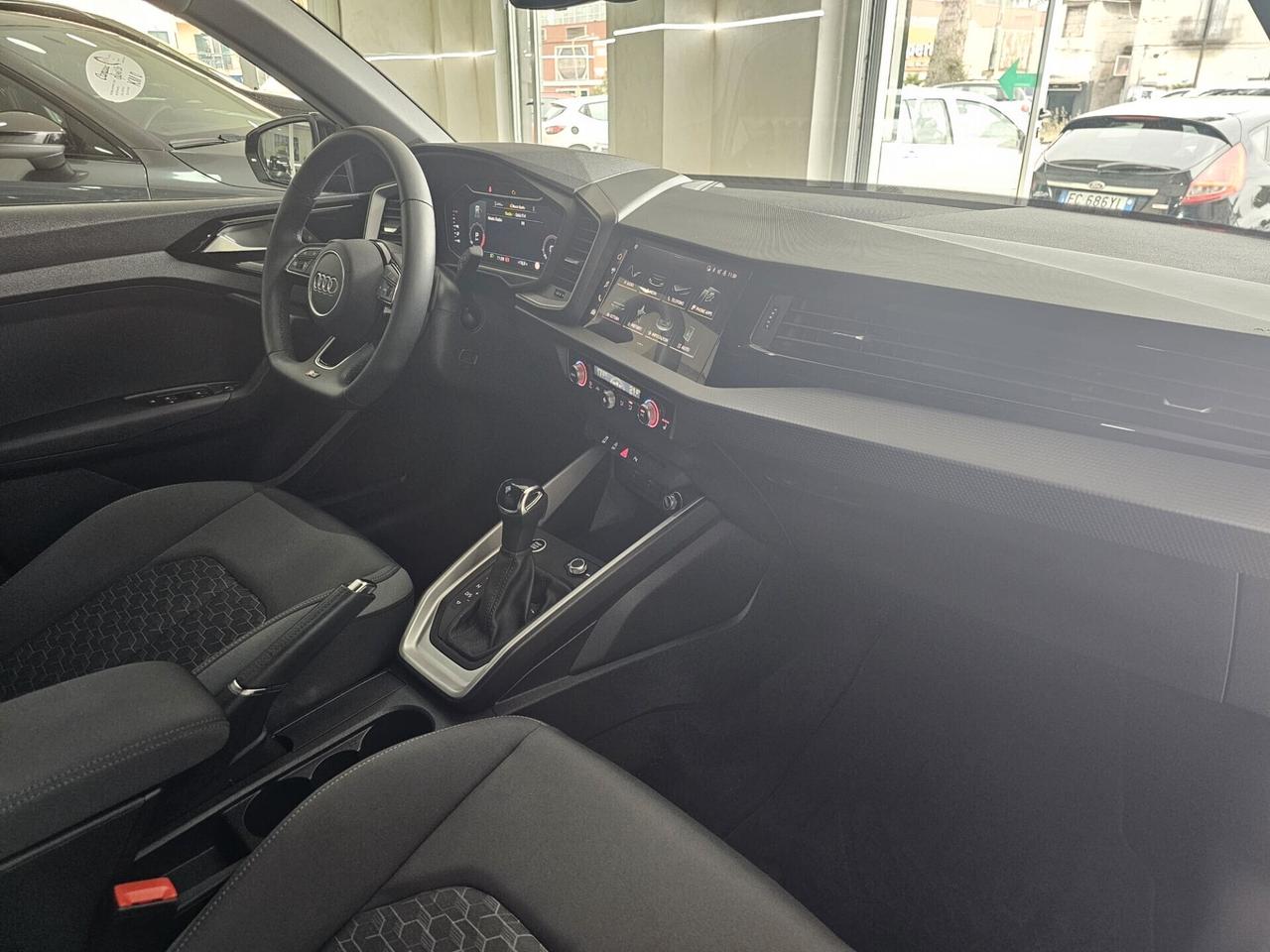 Audi A1 SPB 30 TFSI S tronic Identity Black