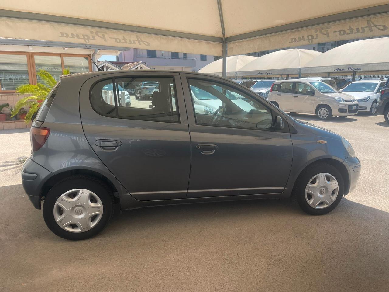 Toyota Yaris 1.4 tdi D-4D cat 5 porte Expo Clima