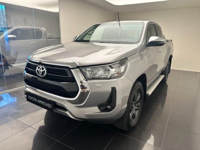 TOYOTA Hilux 2.4 D-4D 4WD 2 porte Extra Cab Lounge