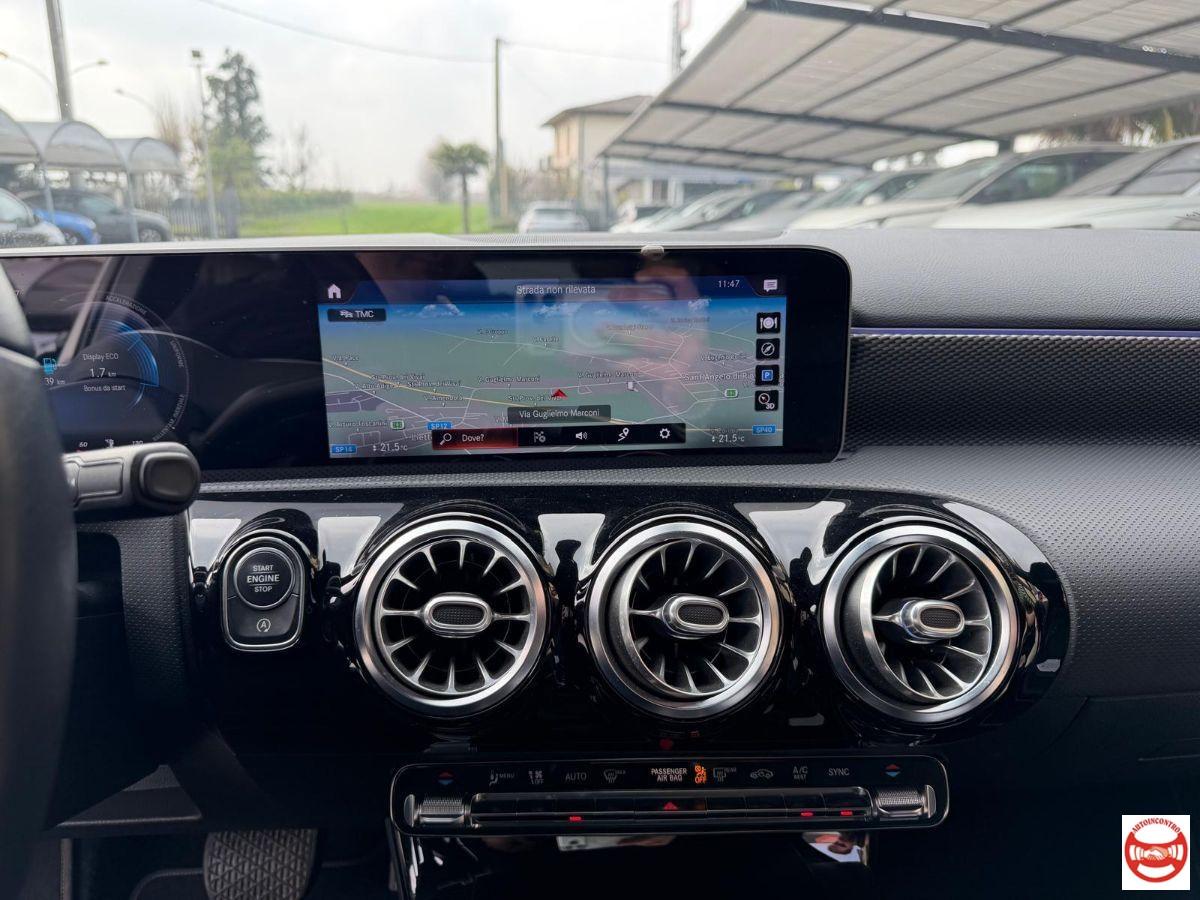 MERCEDES - Classe A A 180 d Sport auto