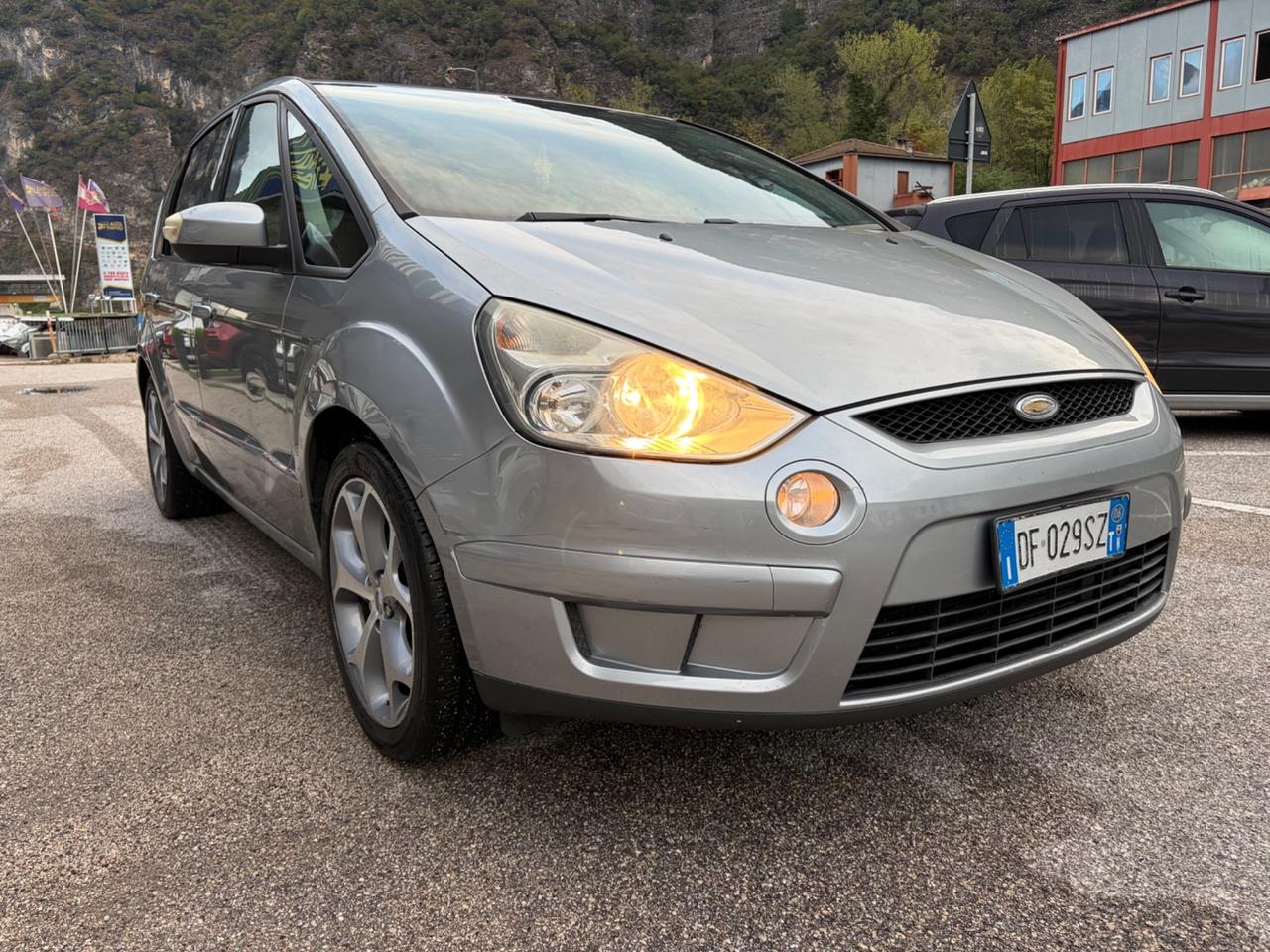 Ford S-Max 2.0 TDCi 140CV Titanium DPF