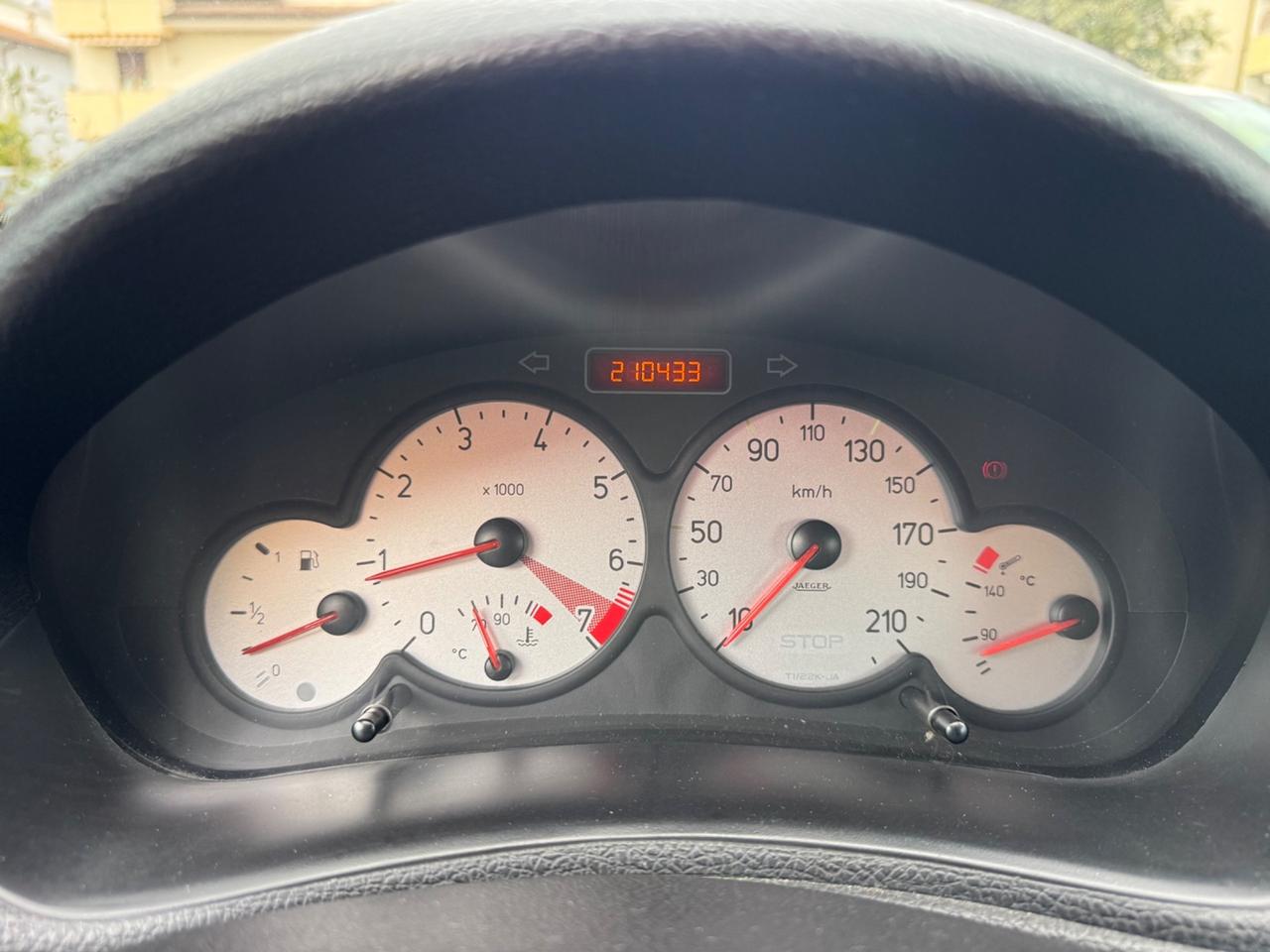 Peugeot 206 1.6 16V CC