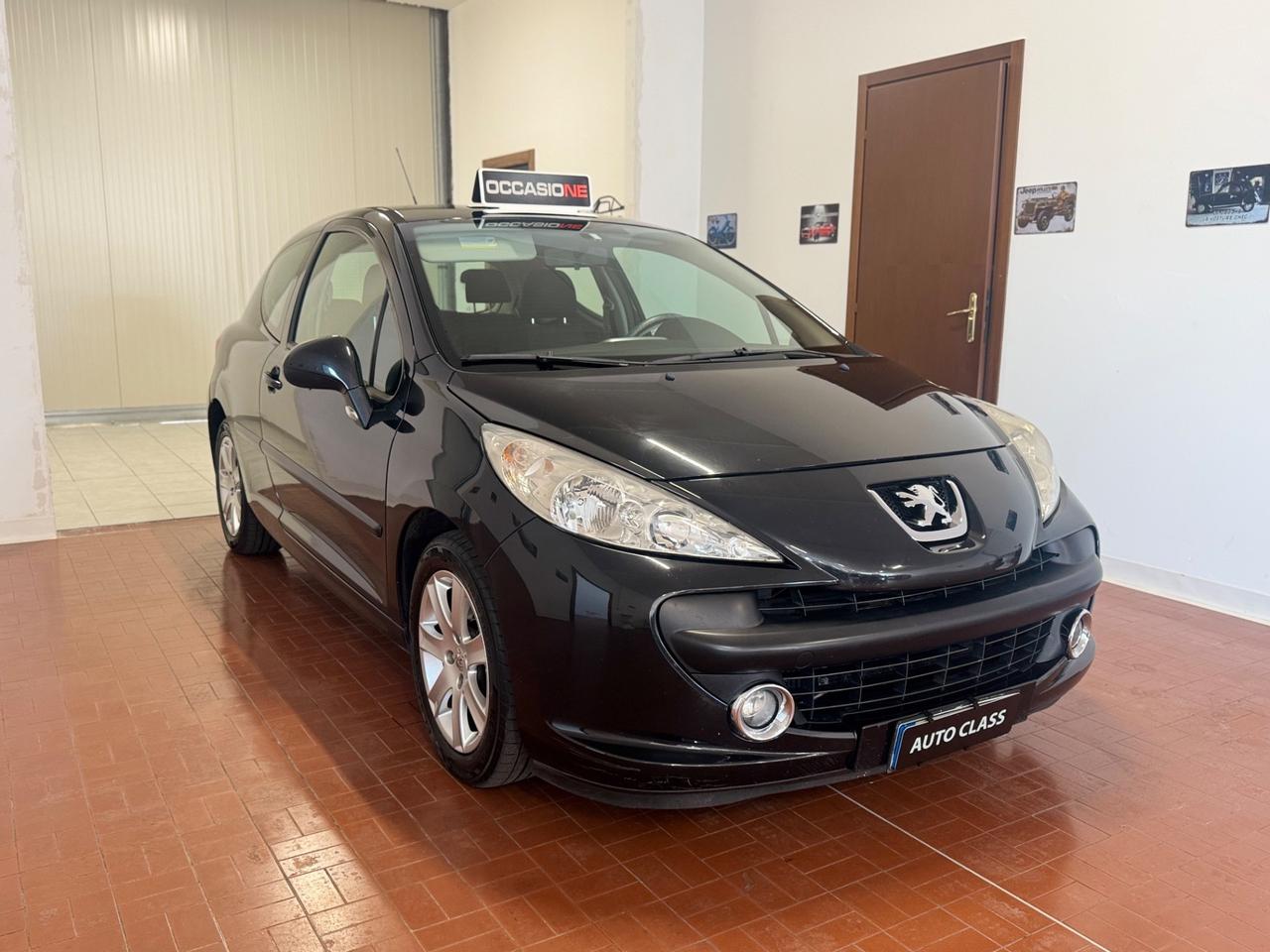 Peugeot 207 1.6 HDi 110CV 3p. Féline perfetta