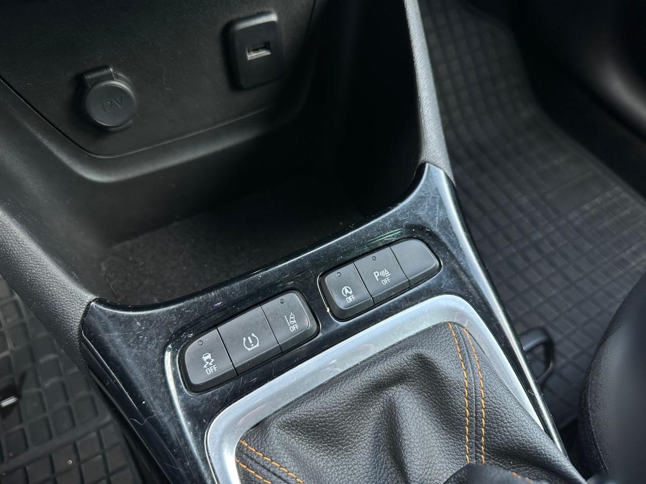 Opel Crossland X 1.5 ECOTEC D 102 CV Start&Stop 120 Anniversary