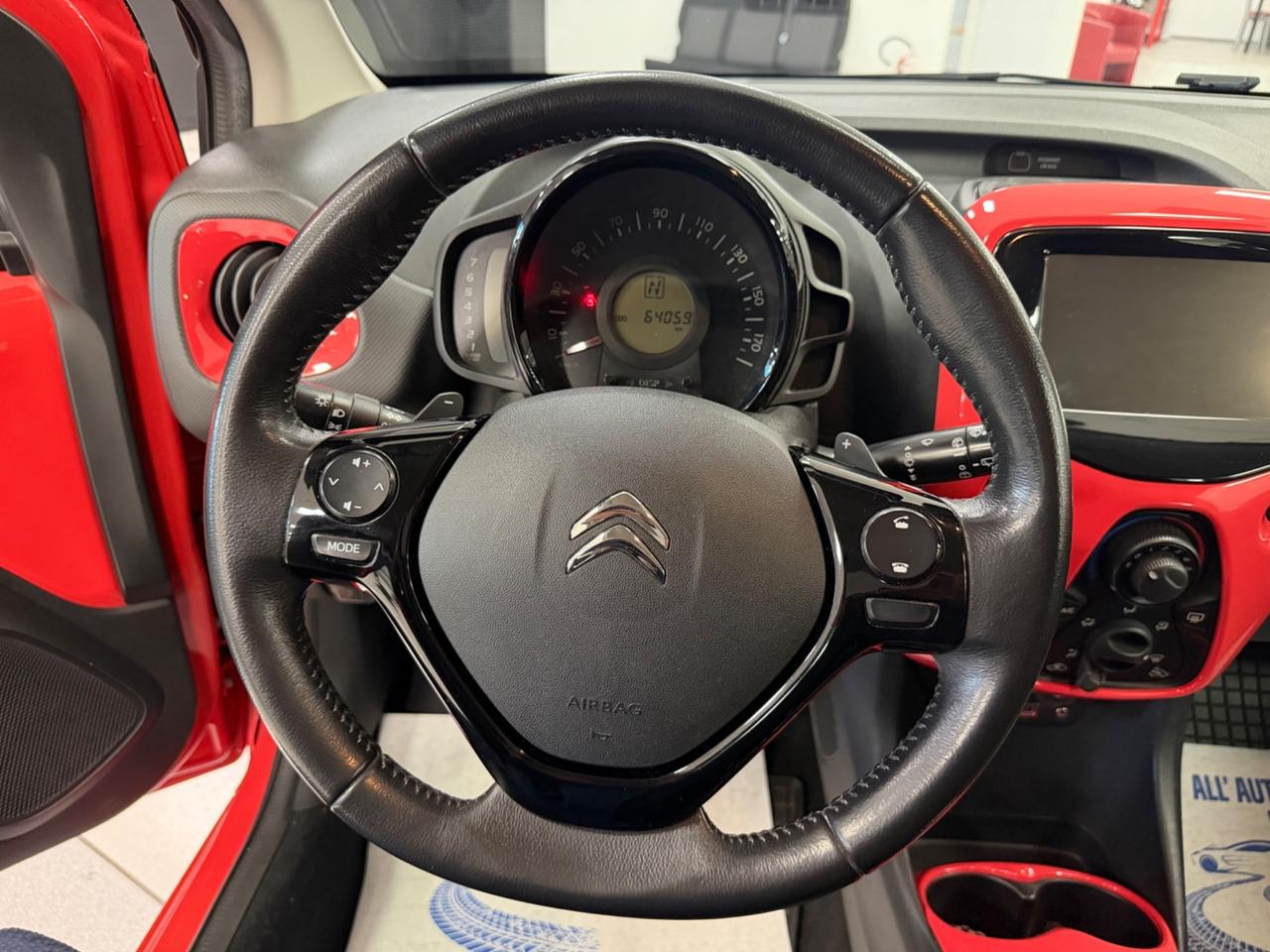 Citroen C1 VTi 68 ETG 5 porte Shine