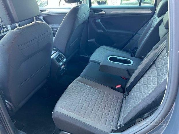 VOLKSWAGEN Tiguan 2.0 TDI 150 CV SCR DSG Life