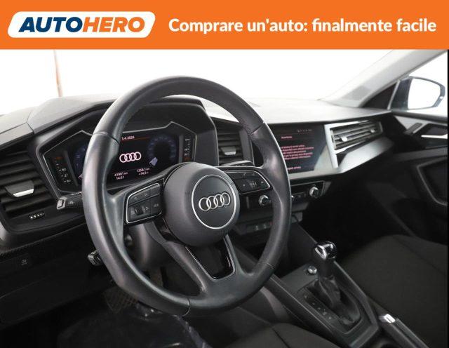 AUDI A1 allstreet 30 TFSI Identity Contrast