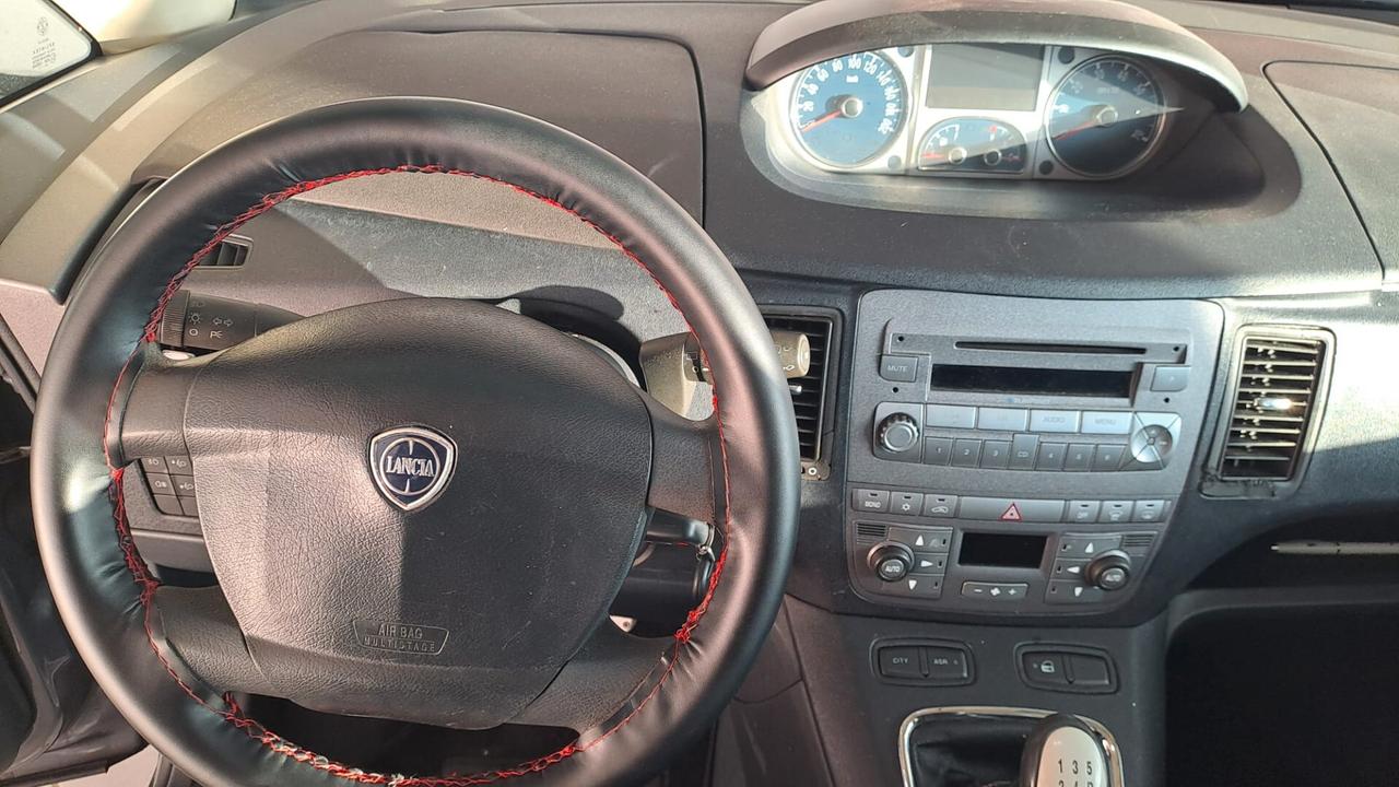 Lancia MUSA 1.6 Multijet Oro