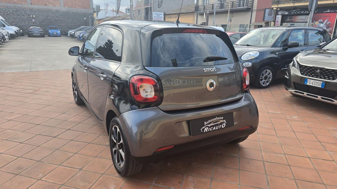 Smart ForFour 70 1.0 twinamic Passion