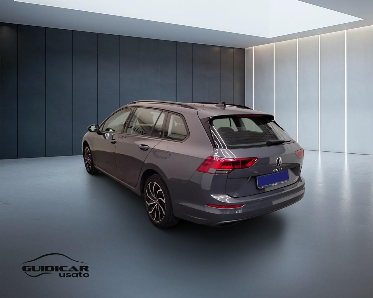 VOLKSWAGEN Golf VIII 2020 Variant - Golf Variant 1.0 etsi evo Life 110c