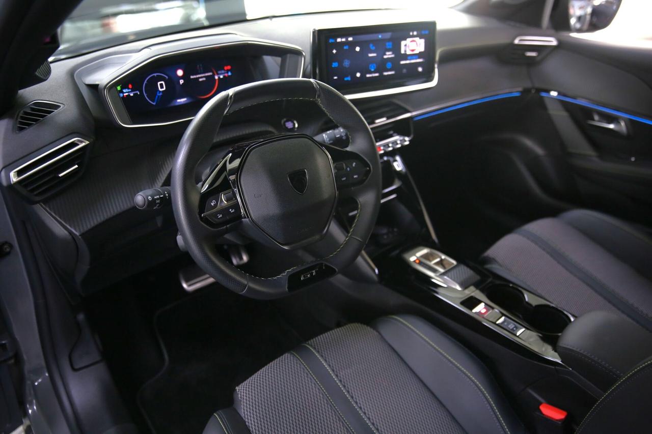 Peugeot 208 Hybrid 145 cv e-DCS6 GT