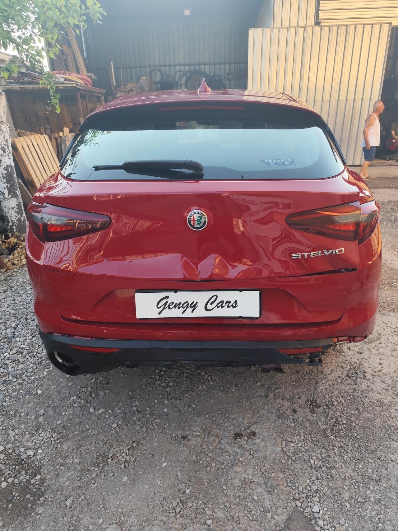Alfa Romeo Stelvio 2.2 Turbodiesel 160 CV AT8 RWD Business