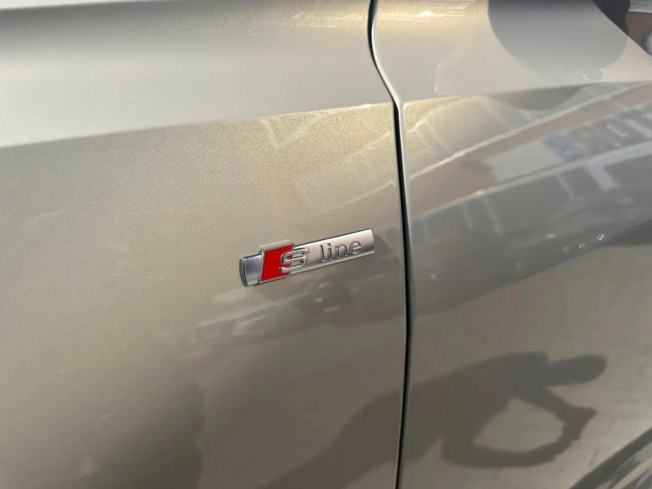 Audi Q8 50 TDI 286 CV quattro tiptronic Sport