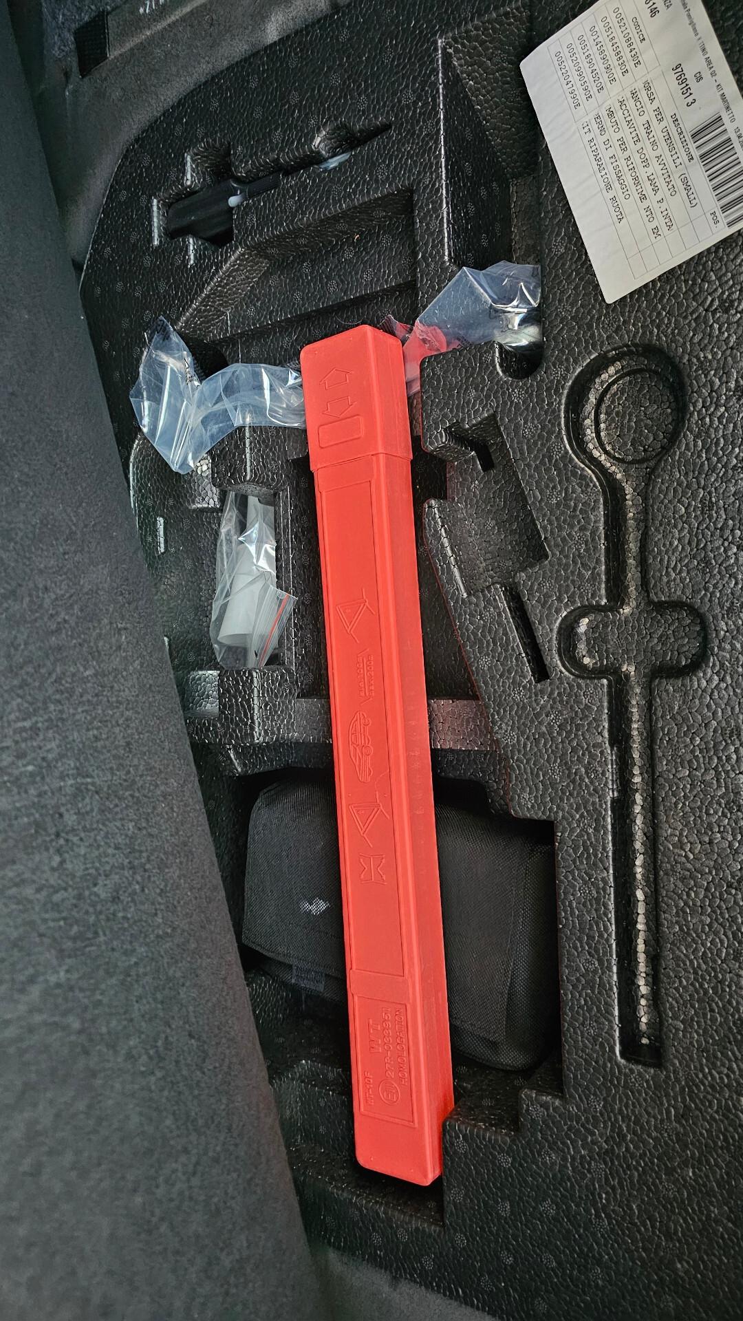 Fiat Panda 1.0 FireFly S&S Hybrid City Cross UNIPRO TAGL UFF UCON 5