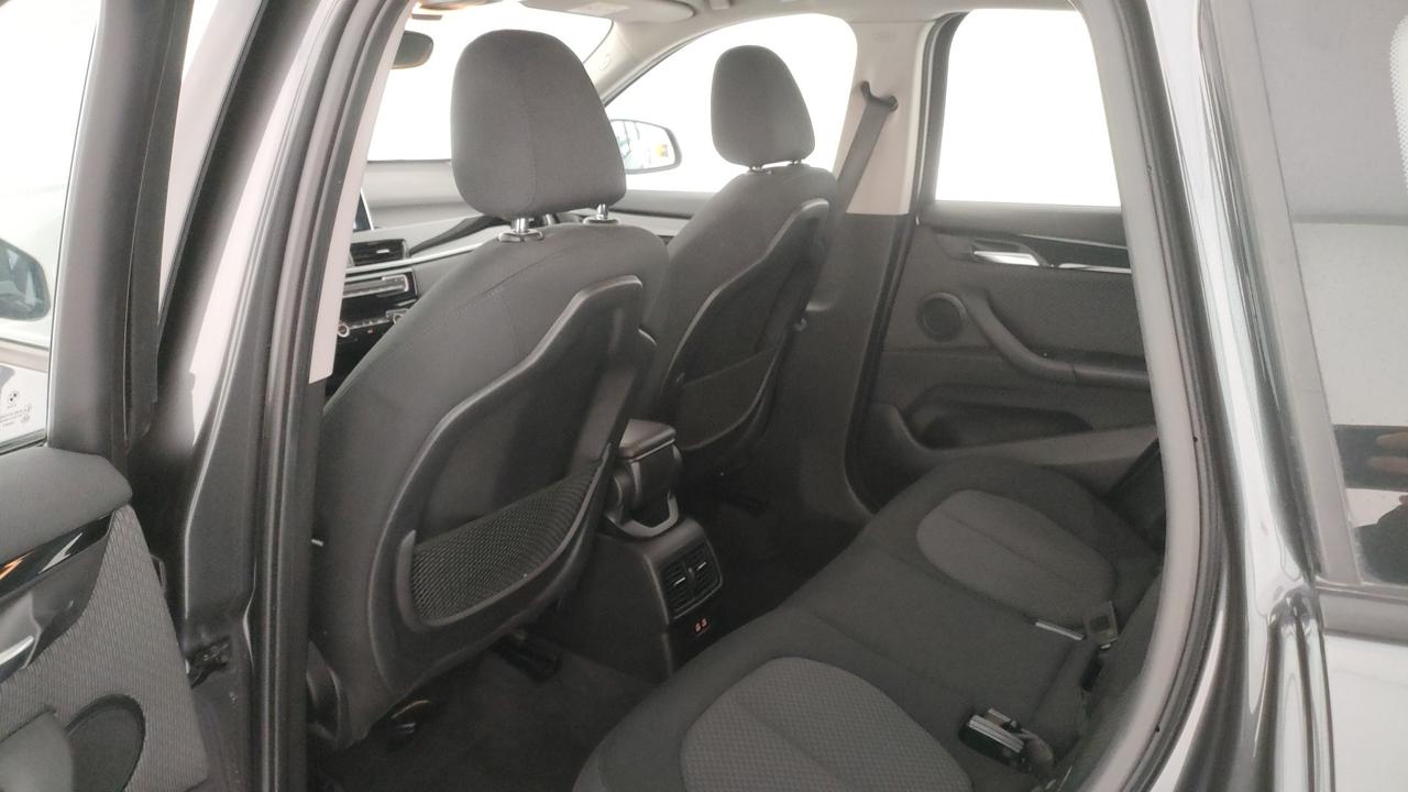 BMW X1 sdrive18d Business Advantage