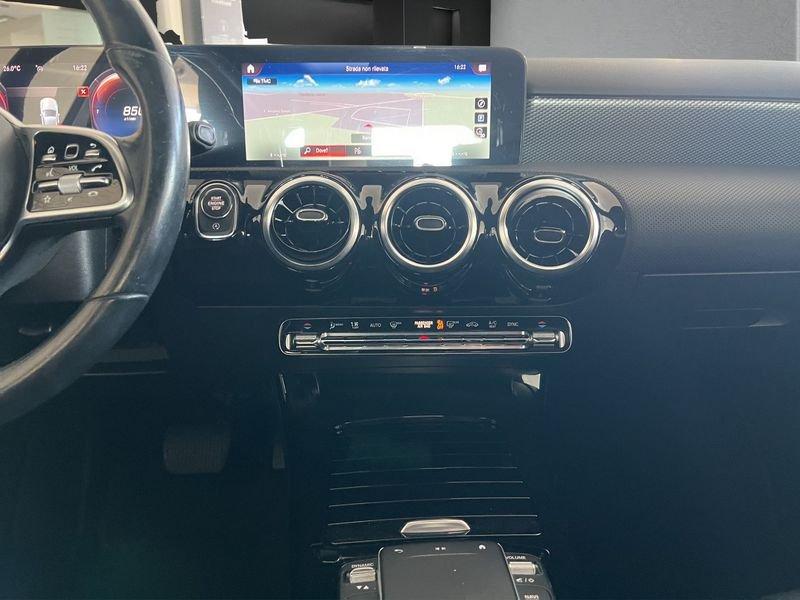 Mercedes-Benz Classe A A 180 d Sport auto