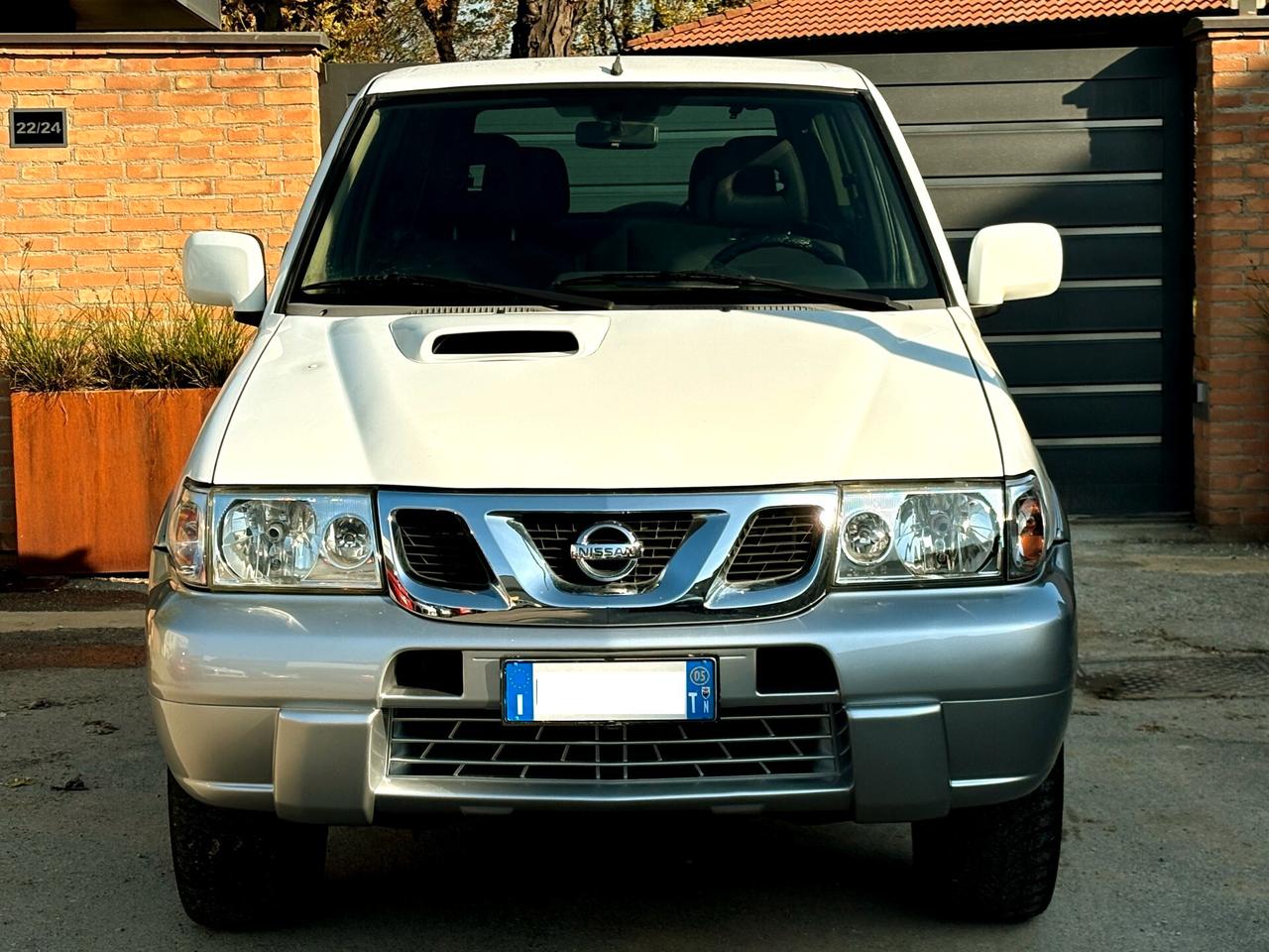NISSAN TERRANO 3.0D 4x4-167.000km-2005