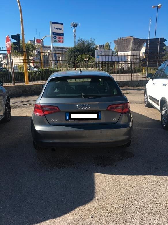 Audi A3 SPB 1.6 TDI S tronic Business