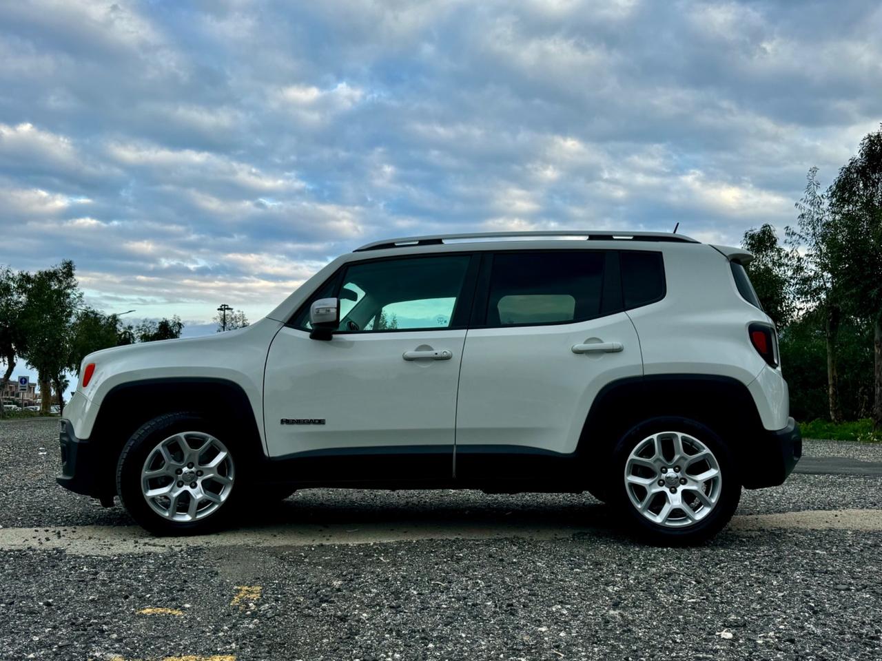 JEEP RENEGADE 1.6 MJT DDCT 120 CV LIMITED ANNO 2017