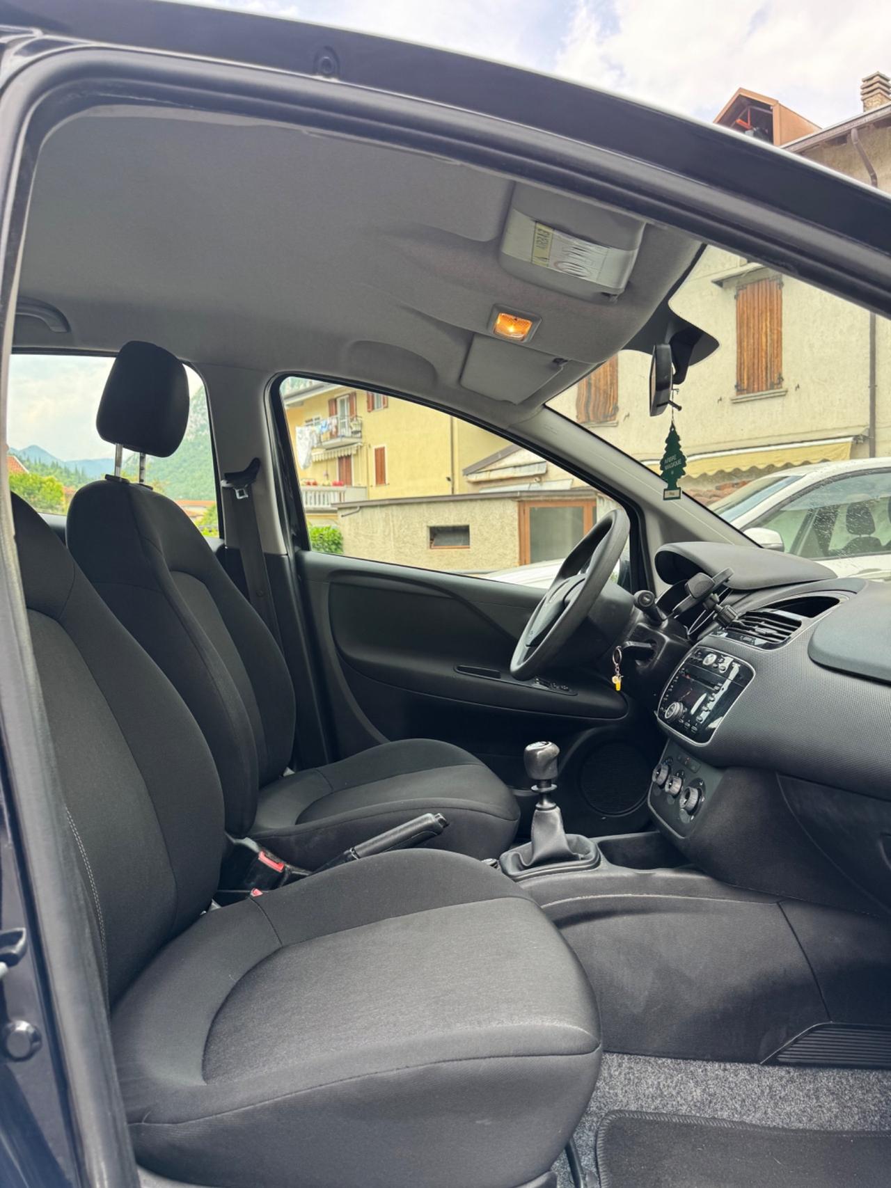 Fiat Punto 1.4 8V 5 porte Easypower Street