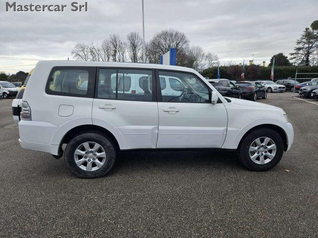 MITSUBISHI Pajero Pajero IV 2007 3.2 cr Instyle 5p auto - FD474XX