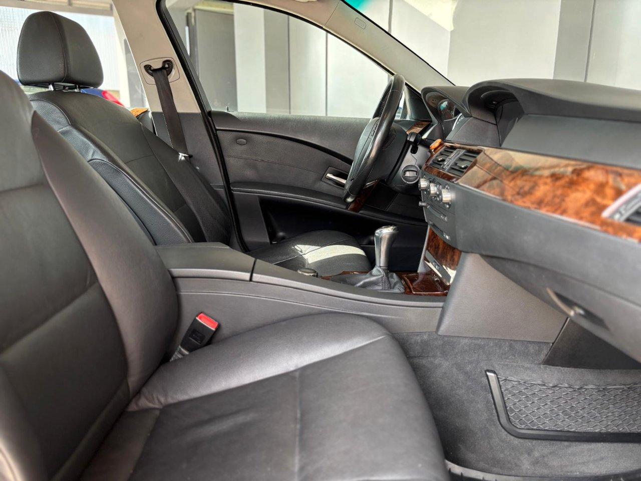 BMW 525 i Futura 218cv c/pelle