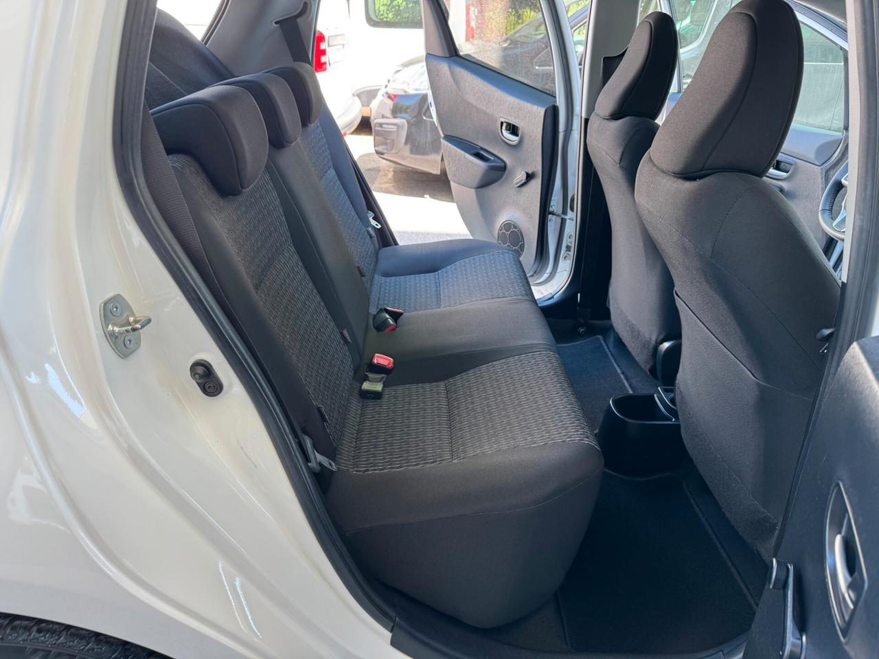 Toyota Yaris LOUNGE 5P GARANZIA 24 MESI NEOPATENT.