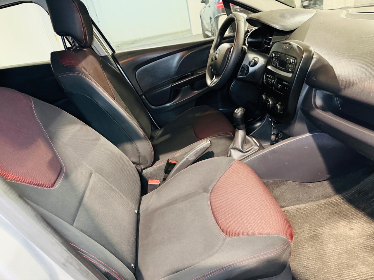 Renault CLIO 1.5 DCI 75 CV*NEOPATENTATI*