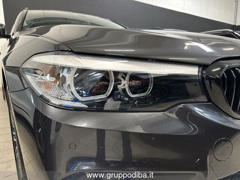 BMW Serie 5 G31 2017 Touring Diese 520d Touring mhev 48V xdrive Msport auto