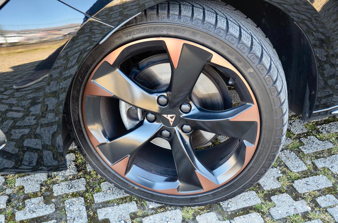 CUPRA LEON 1.5 HYBRID 150cv DSG, GARANZIA CUPRA 12/26, UNICOPROPRIETARIO, IVA ESPOSTA, UFF ITALIANA, EURO 6E, TETTO, FULL LED, PERMUTE