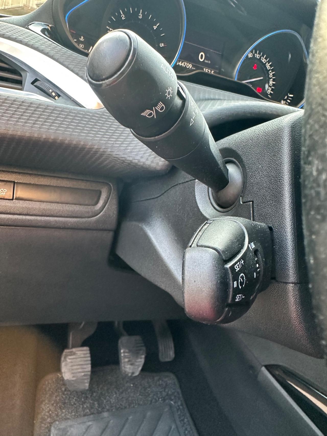 Peugeot 2008 BlueHDi 120 Crossway 2016 KM 344706 CERT