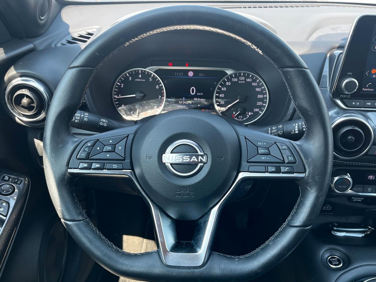 Nissan Juke 1.0 DIG-T 114 CV N-Connecta