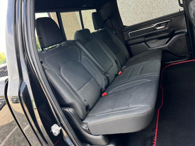 DODGE RAM 1500 5.7 V8 HEMI CREW CAB BIGHORN "NO IVA"