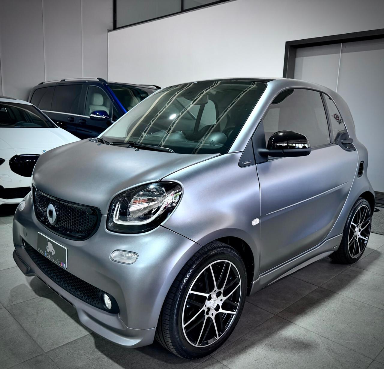 Smart Fortwo 0.9 109CV Twinamic Brabus Xclusive