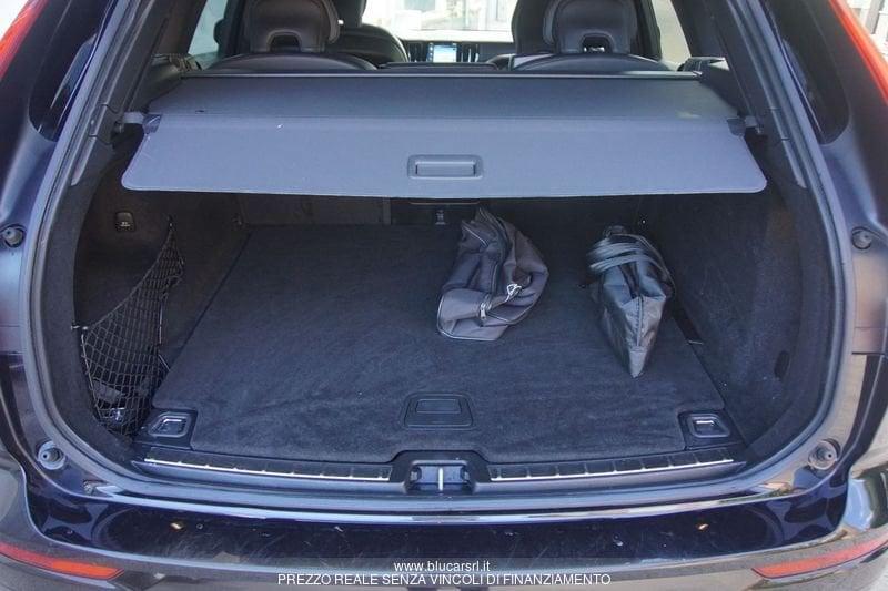 Volvo XC60 XC60 B4 (d) AWD Geartronic R-design