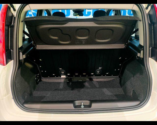 FIAT New Panda 1.0 firefly hybrid s&s 70cv 5p.ti-RADIO BLUETOOTH