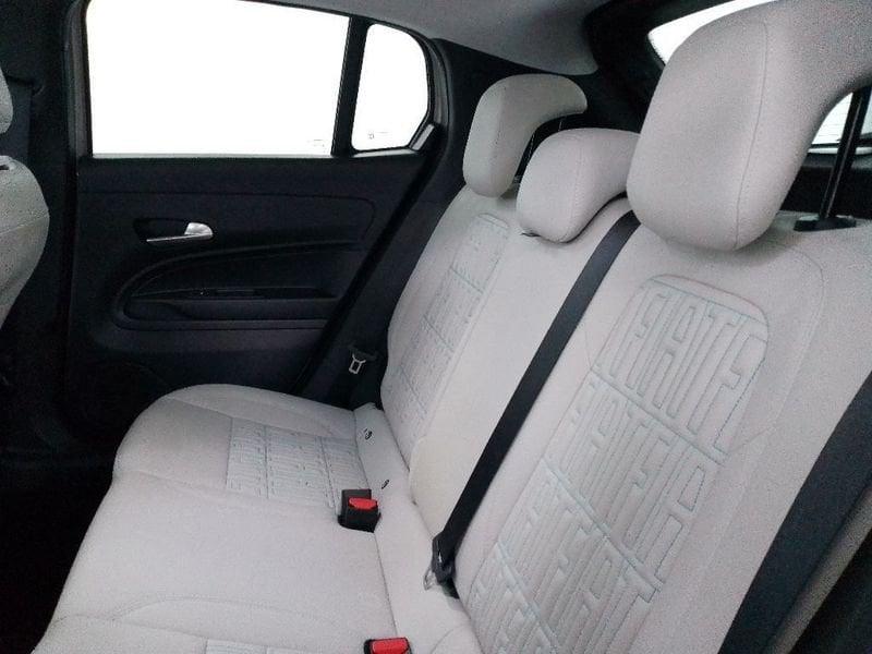 FIAT 600 1.2 hybrid La Prima 110cv auto