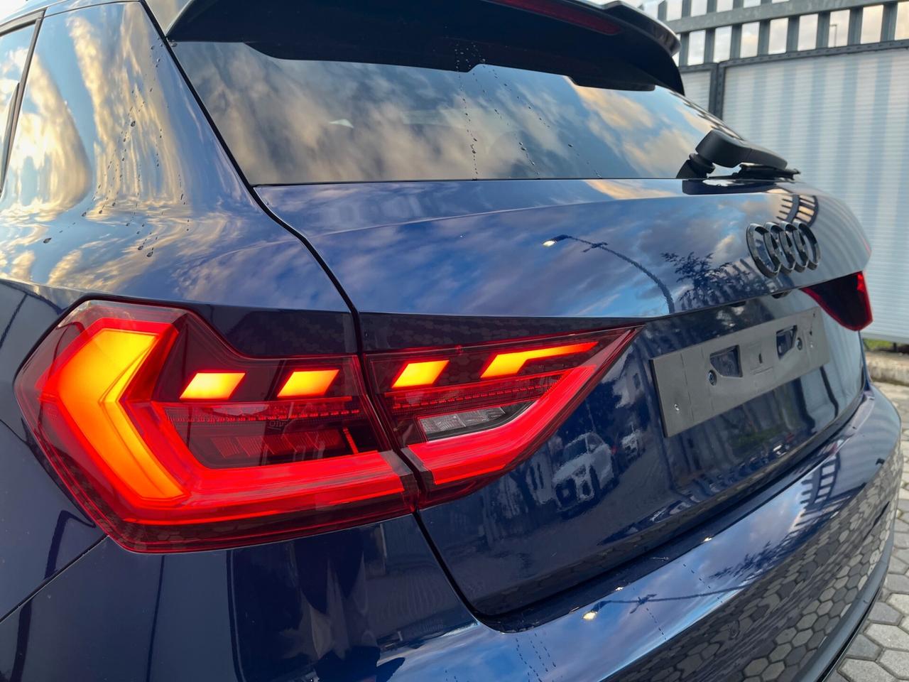 Audi A1 SPB 30 TFSI S tronic line edition