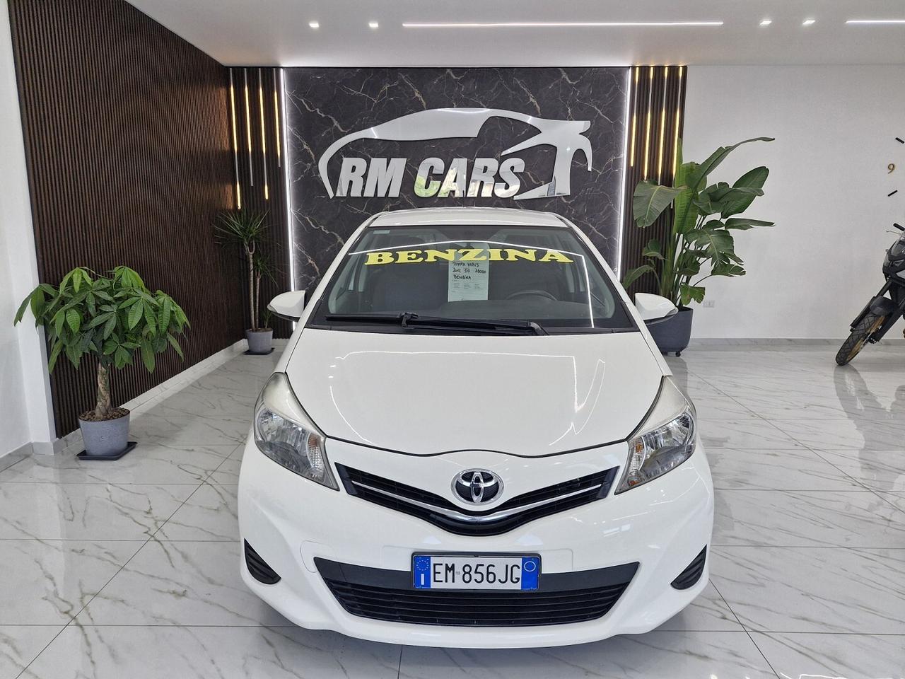 TOYOTA YARIS 1.0 BENZINA 69CV X NEOPATENTATI