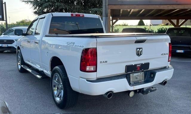 Dodge RAM double cab laramie